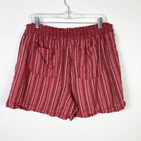 Briggs Red Linen Blend Drawstring Waist Boho Shorts - Picture 2 of 4